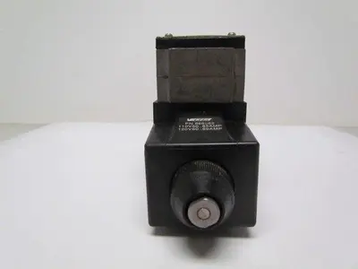 Vickers 02-119493 DG454LW 012 C B 60 Hydraulic Directional Control Valve