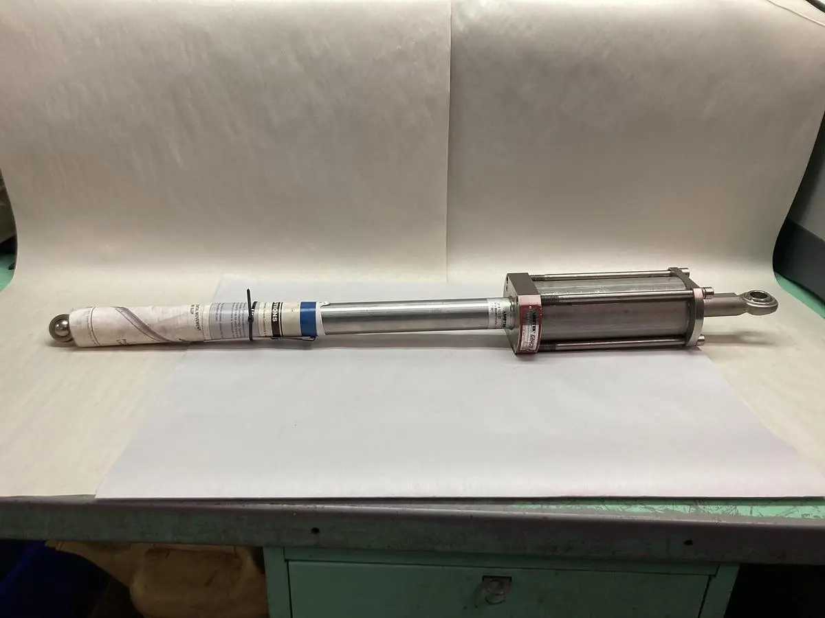 New | in-Stock AMETEK 950MD12A0B-0CXPS Transducers | Surplus Asset Holdings #1227360