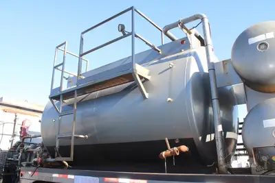 Used 2014 WESTERN STAR 4900 Tanker trucks Texas US | Roll Off Truck World #1492032