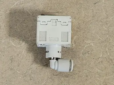 USED SMC ZSE30AF-C6L-P