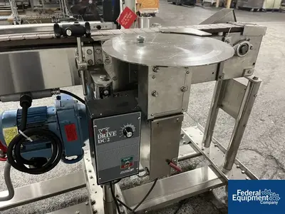 Unknown Rotary Capper, with Conveyor