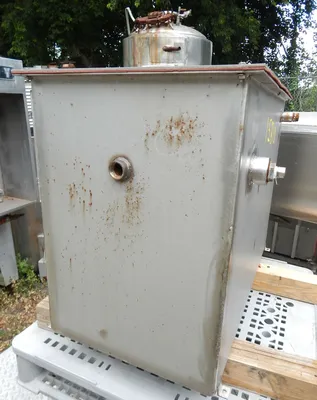 USED 125 GALLON TANK 125 RECTANGULAR TANK
