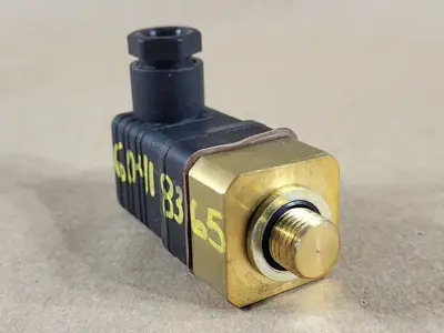 Flow Control Thermostat Switch
