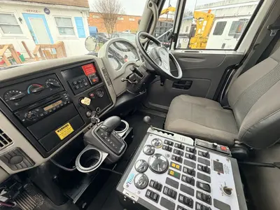Used 2009 INTERNATIONAL 4000 Street Sweeper North Carolina US | Levan Equipment #1546313
