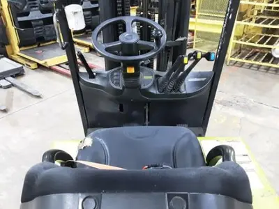 USED 2020 CLARK TMX25