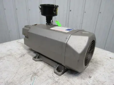 Flender Becker  U 3.25SA 0.75kW 330-500/190-290V 50/60Hz Vacuum Generator Motor