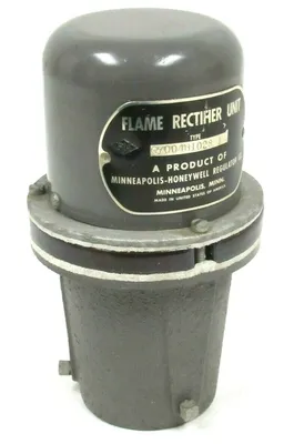 NEW HONEYWELL C7004B1028 FLAME ROD HOLDER FLAME RECTIFIER UNIT