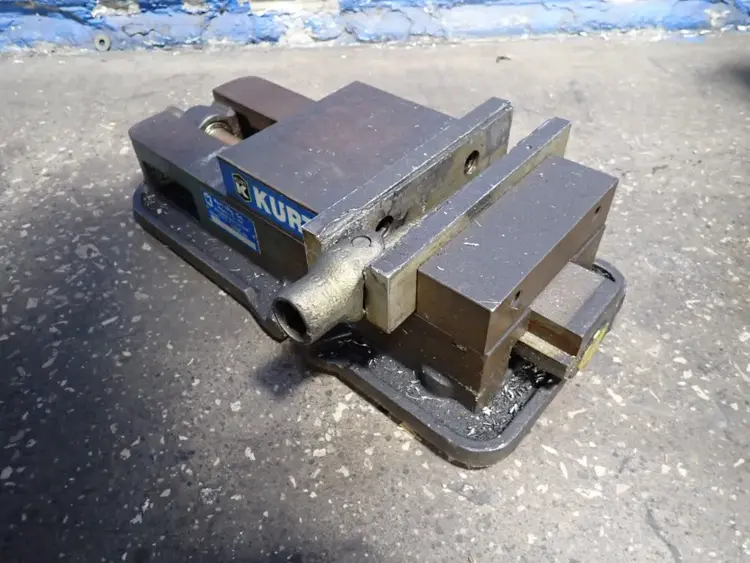 Used KURT 0675 Tooling & Accessories (Other) | HGR 24 #749148