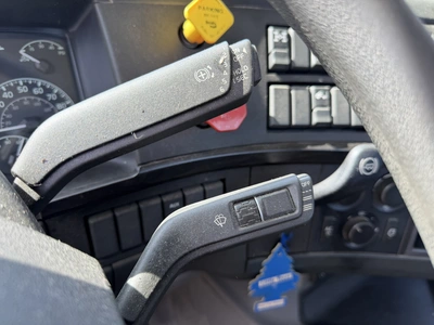 Used 2020 VOLVO VNL Conventional trucks Indiana US | Miedema Asset Management Group #1414612