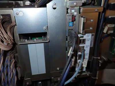 USED 2011 YASKAWA ELECTRIC MH6
