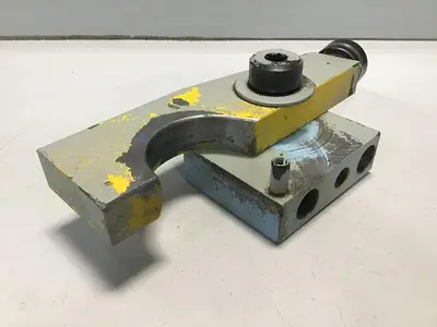 USED VAN DORN TS304001A