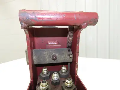 PowerBoss SW/62U Sweeper Steering Wheel Column Non Adjustable With Mount Bracket
