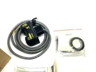 USED BANNER ENGINEERING MOMENTARY ACTION TOUCH BUTTON 35078