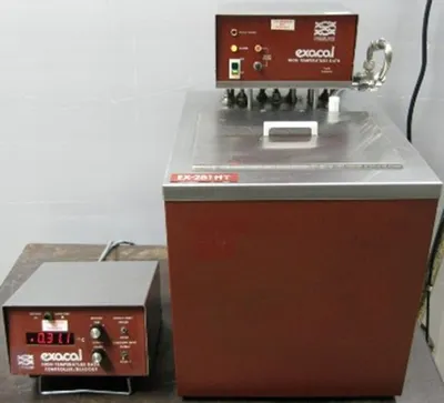 Used NESLAB HX-150 S/N: 90FML31760-1 P/N: 363204040200 Baths / Circulators Texas US | Bamko Surplus Process Equipment #938373