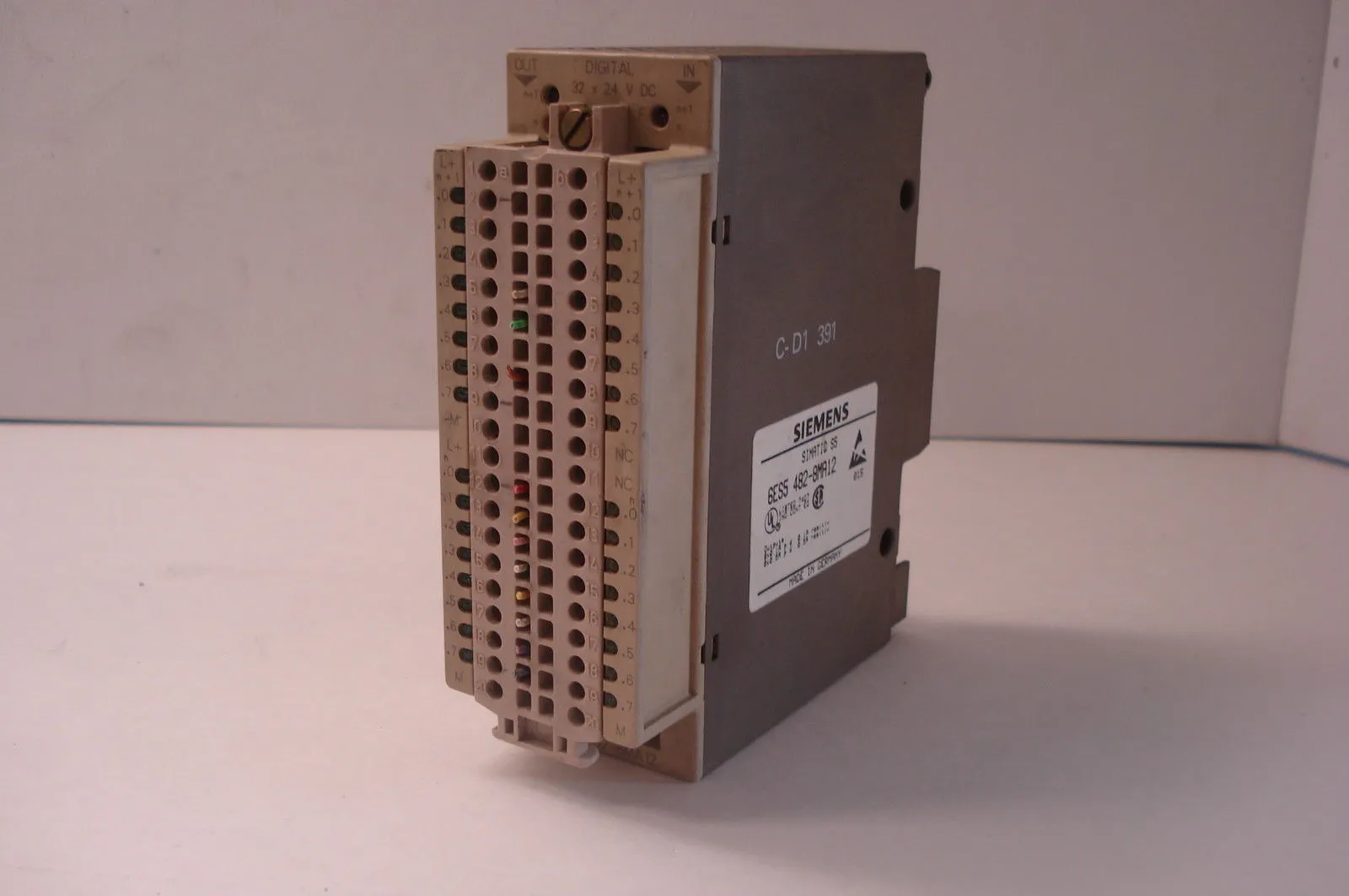 USED SIEMENS 6ES5 482-8MA12 SIMATIC S5