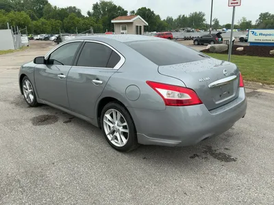 USED 2009 NISSAN MAXIMA