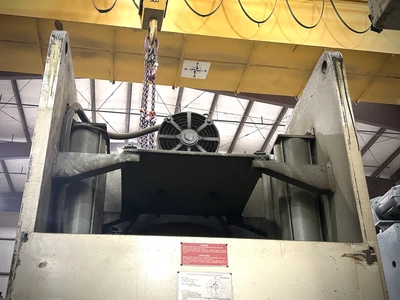 USED 2010 AIDA PRESSES AIDA NC1-2000(1)E PRESS