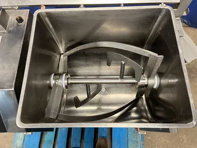USED DANIELS FOOD EQUIPMENT DMX QUAD 100