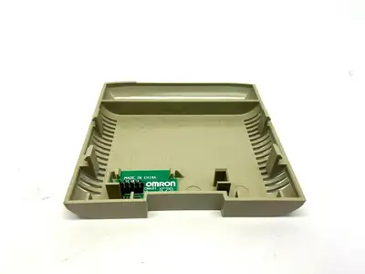 C401 | Omron  PLC End Cover - Used