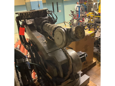USED YASKAWA MOTOMAN-UP200