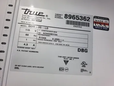 167-0153 True GDM-5-24” Countertop Glass Door Self-Contained Cooler