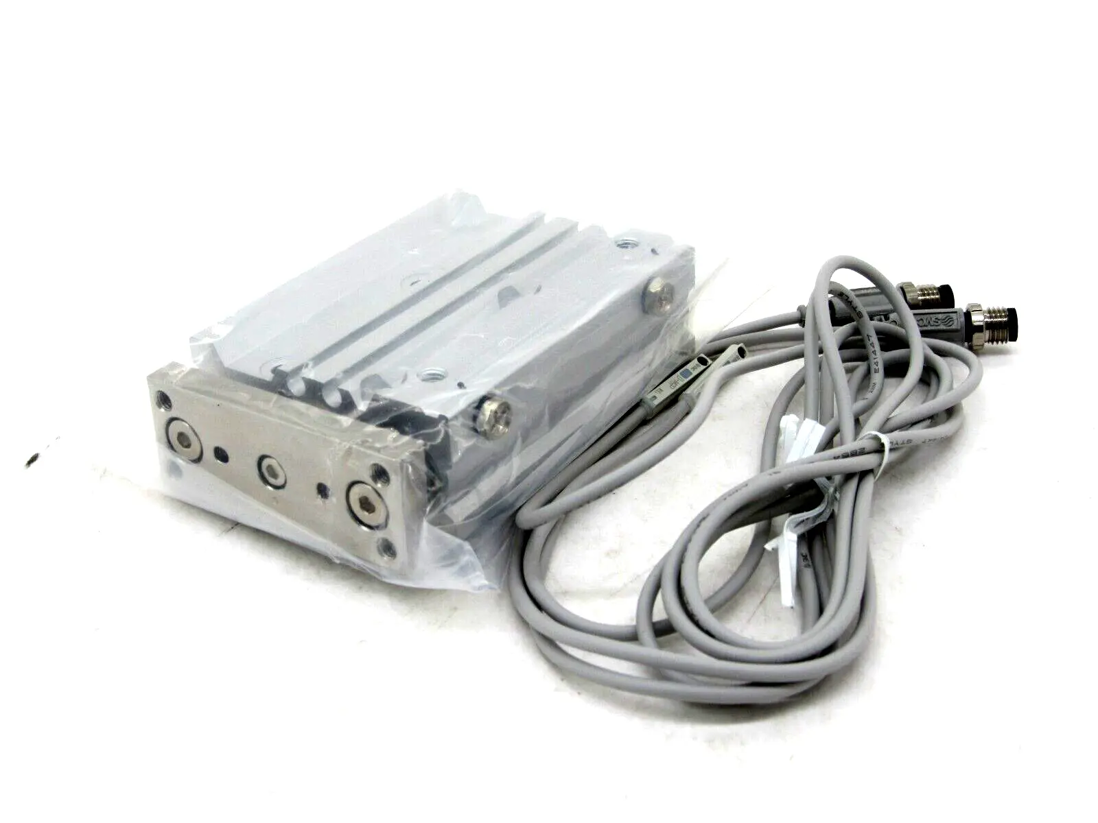 NEW SMC MGPM12-50Z COMPACT GUIDED CYLINDER MGPM1250Z