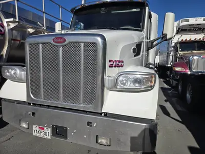 USED 2022 PETERBILT 567