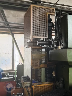 Used SHW SHW UFZ 4 Bed Type Mills SK | F.M.T. Group s.r.o. #1253145