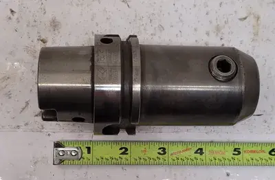 USED KENNAMETAL HSK63AWN20100M