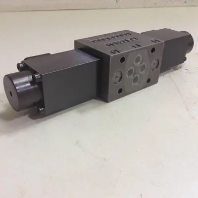 USED MOOG WE43P06C08QC0BN