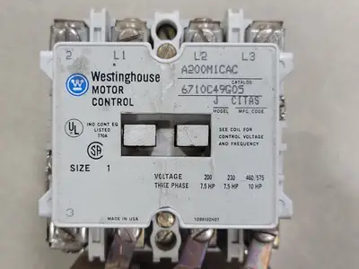 Used WESTINGHOUSE A200M1CAC Switchgears British Columbia CA | Lenmark #242432
