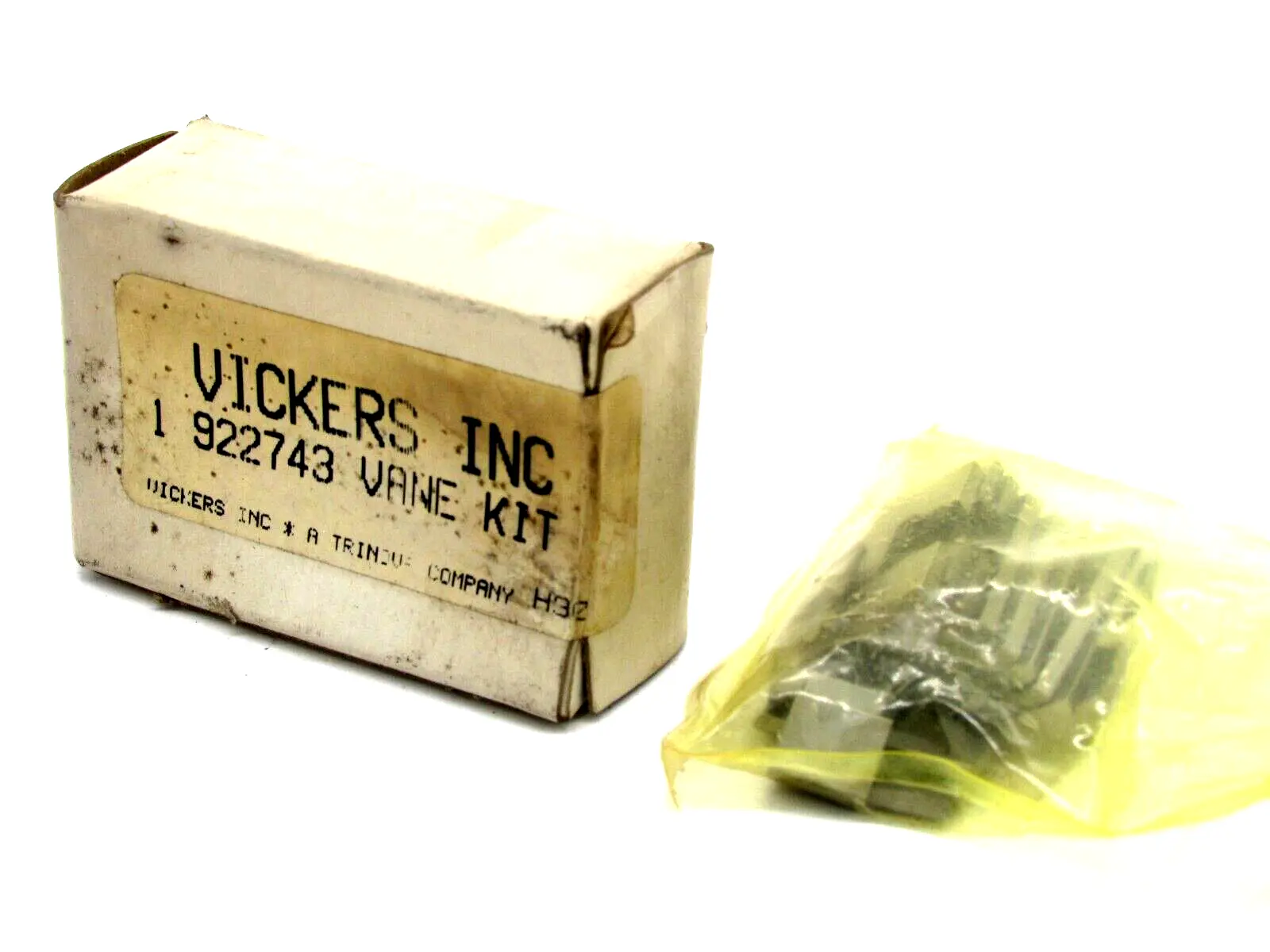 NEW VICKERS 922743 VANE KIT