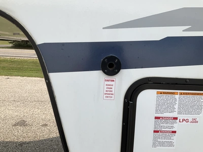 Used 2023 FOX MOUNTAIN 235RLS Campers, Caravans, Motorhomes Michigan US | Miedema Asset Management Group #1372976