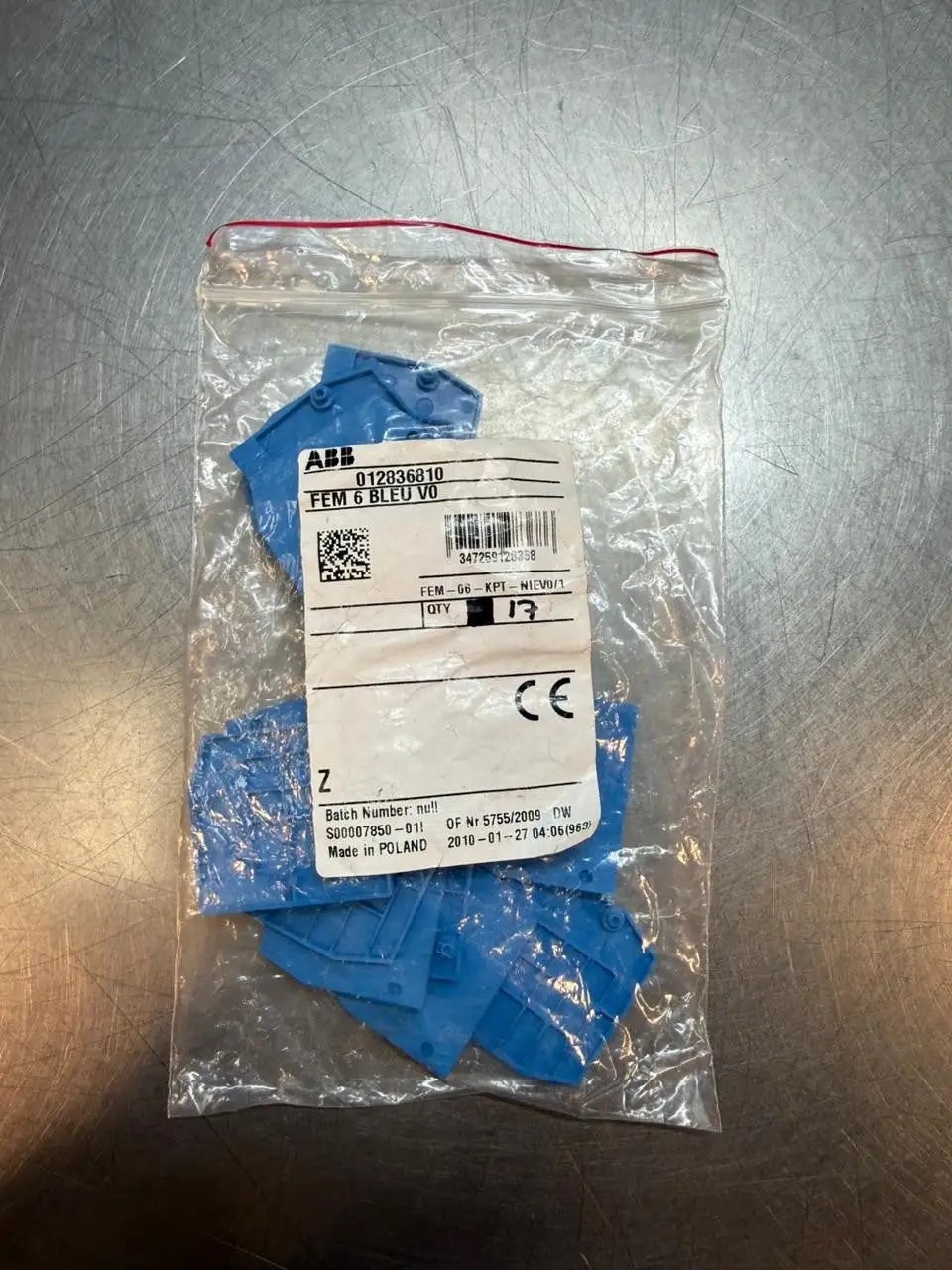 Abb Fem-6-BLEU-V0 Terminal Block Lot of 17 012836810 (7.3.2)