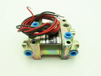 Honeywell Skinner V935LEH2050 Solenoid Valve 4-Way NO/NC 50PSI 120V 1/4" NPT