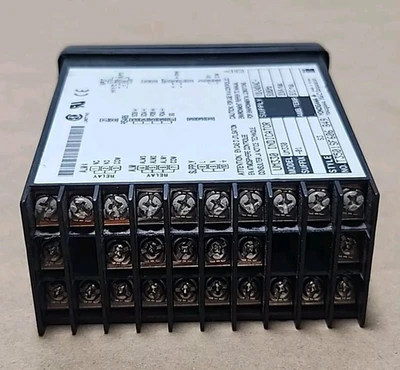 USED Yokogawa UM330-01