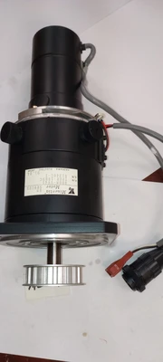 NEW Yaskawa Electric / Minertia Motor R08M-UV41