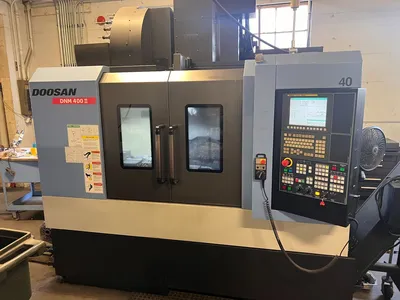 2013 DOOSAN DNM 400 II Vertical Machining Centers | Machinery Network (1)