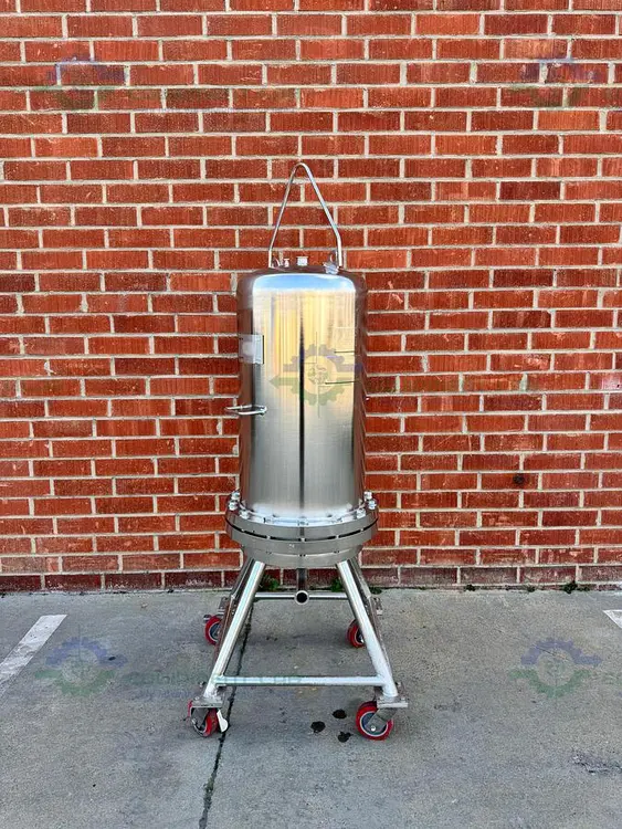 Used ALLEGHENY BRADFORD 140L SS 316L CODE 7 MULTI CARTRIDGE FILTER HOUSING FV 150 PSI Cartridge Filters California US | Equipment Lab #914091