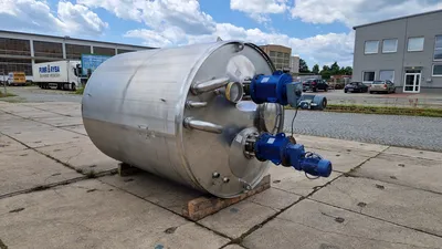 Hoeksma & Velt 6,000 Litre Stainless Steel Tanks | Perry Equipment (2)