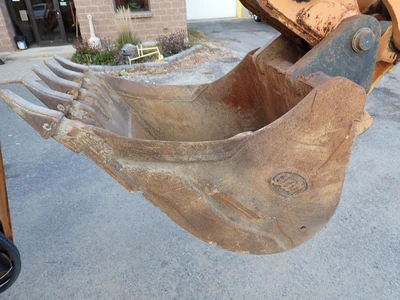 Used 2016 CASE 580SN Backhoes Massachusetts US | Brookside Equipment Sales #1541171