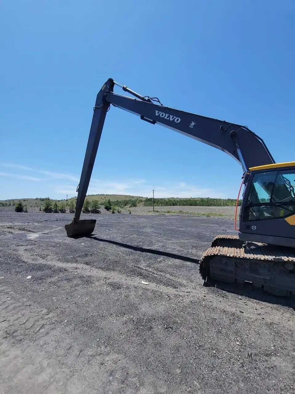 Used 2023 VOLVO EC300E LR Crawler Excavators Tennessee US | Moore Equipment #1517326