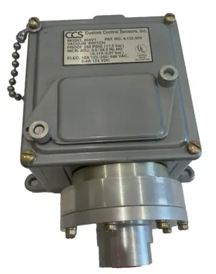 NEW CUSTOM CONTROL SENSORS 604V1 VACUUM SWITCH