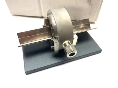 USED MAHR DIMENSIONAIR 2-JET AIR RING GAUGE W/ GUIDE CHUTES & BASE PLATE
