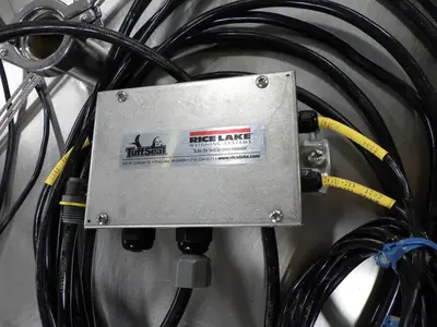 SS Insulated Liquid Scaling Hopper