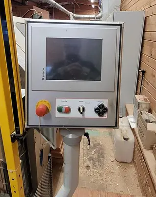 USED 2011 HOWIAL FINGER JOINTING LINE