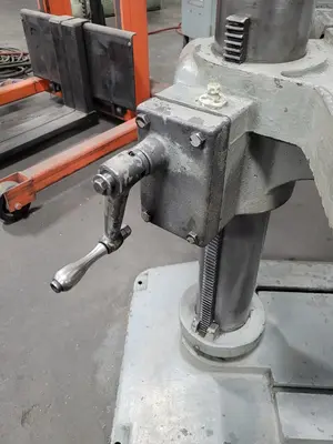 Used CLAUSING 2276 Heavy Duty & Sensitive Single Spindle Drills Kentucky US | Aucto #1314444