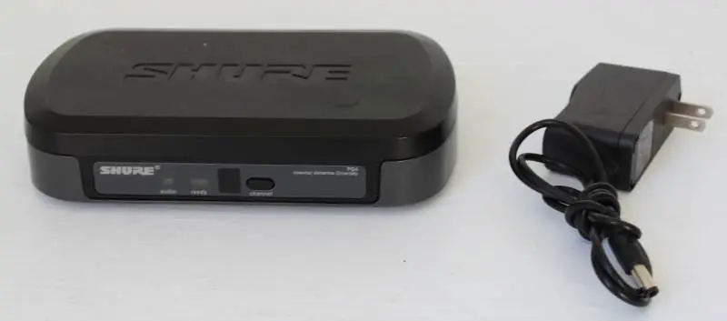 Shure PG4, Internal Antenna Diversity 662 - 874 MHZ Powers Up