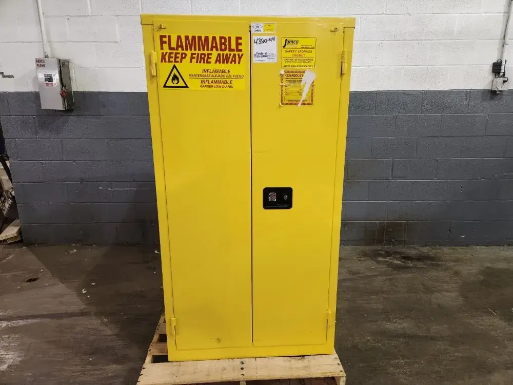 Jamco Flammable Safety Cabinet, Model Bw1