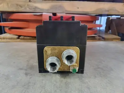 NEW CROUSE-HINDS GHG2632301L0002